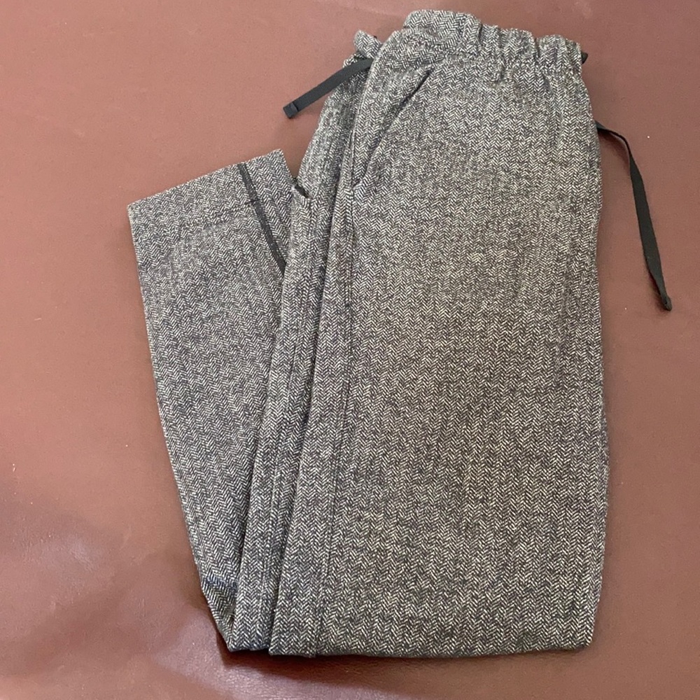 Lululemon pants size 4 - herringbone print